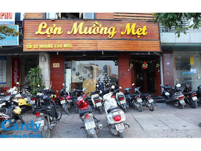 NHÀ HÀNG LỢN MƯỜNG MẸT