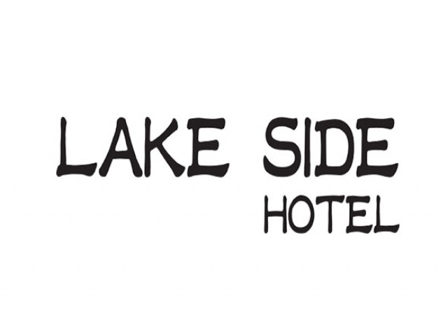 Khách sạn Lakeside