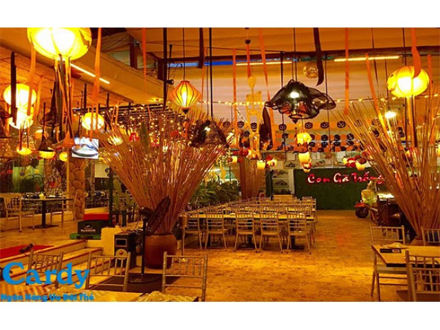 Con Gà Trống Restaurant