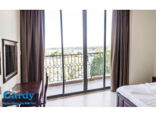 Nhà hàng Khách sạn Cửu Long