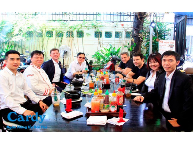 Nhà hàng Hollywood