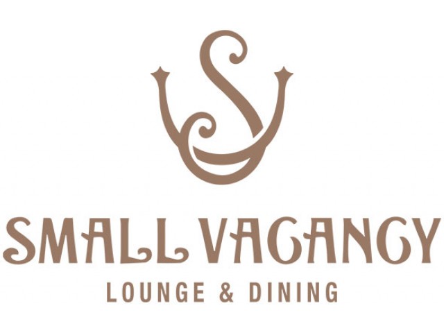 Small Vacancy - Lounge & Dining