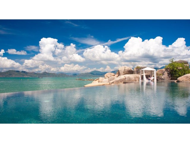 An Lam Ninh Van Bay Villas